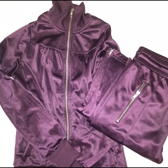 m and m tracksuits